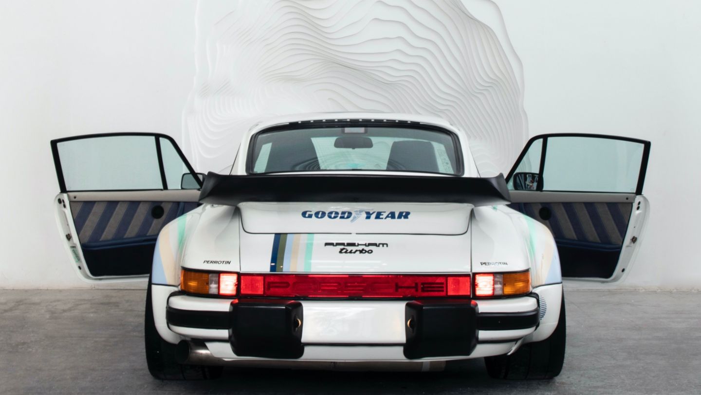 Daniel Arsham immortalises his life story in a 911 Turbo - Porsche